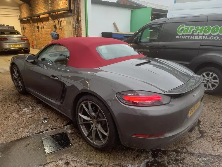 Boxster (718)