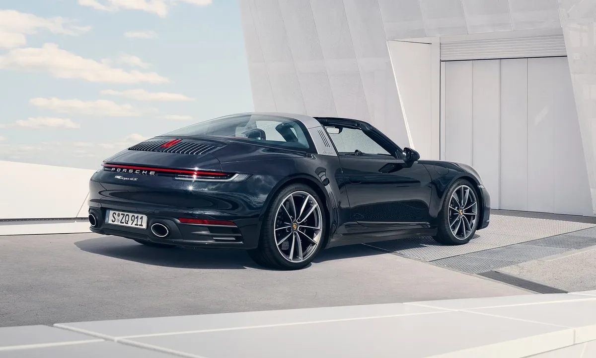 911 Targa (992)