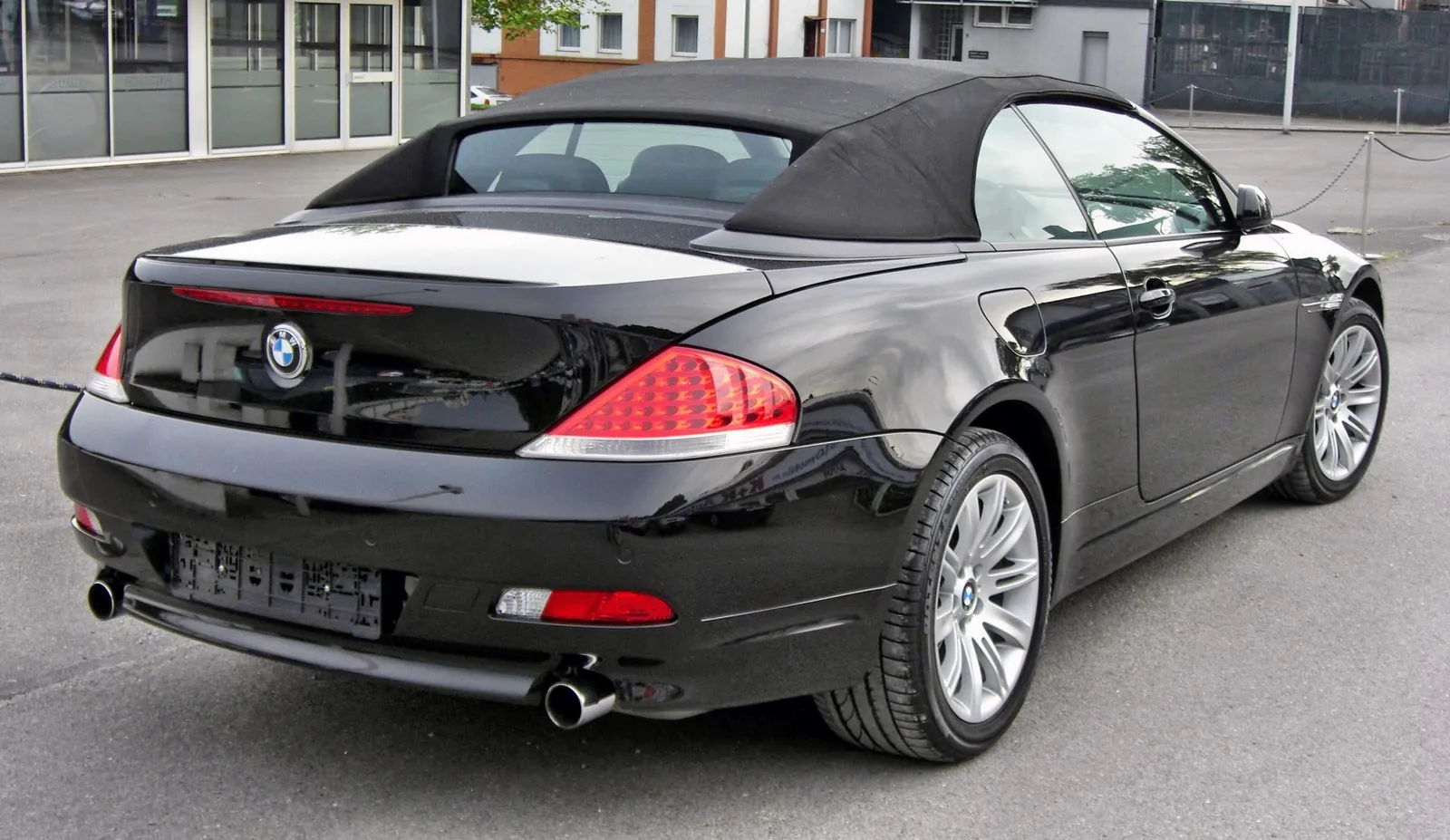 6 Series E64