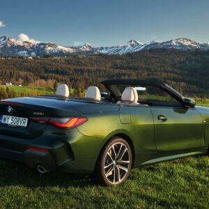 4 Series G23