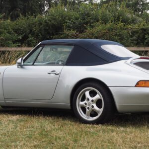 911 Carrera (993)